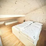 Spacious Family By The Coastline Lyngdal